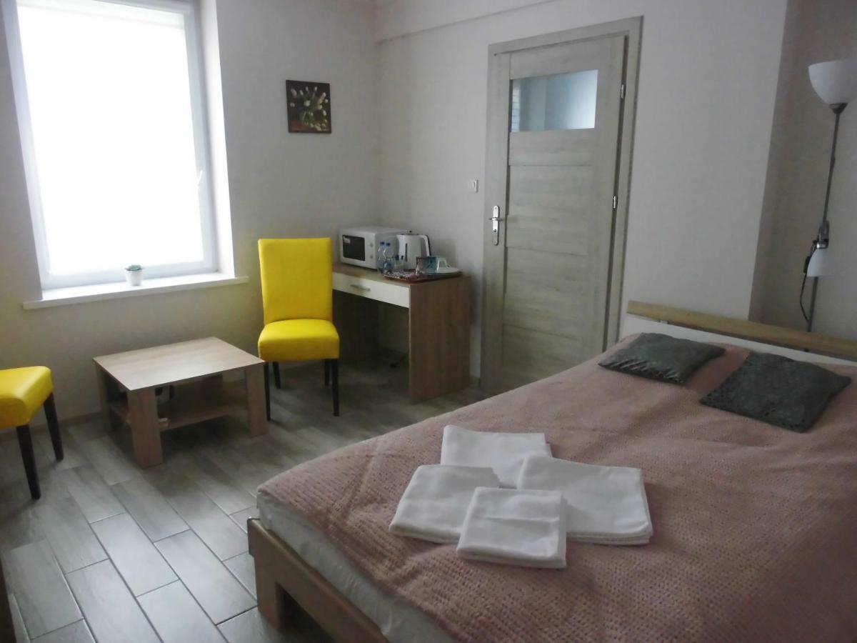 Apartamento Bezowy pokój Jedlina-Zdroj Exterior foto